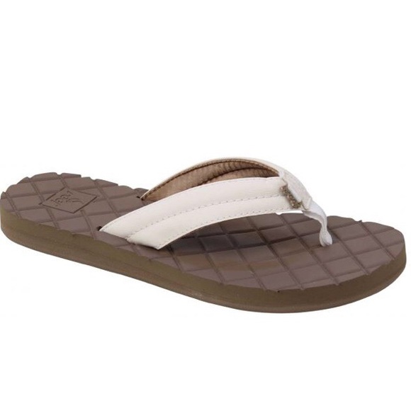 reef quilted flip flops